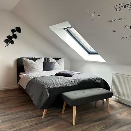 Ferienwohnung Zeitz - Weisse Elster Apartment Buitenkant foto